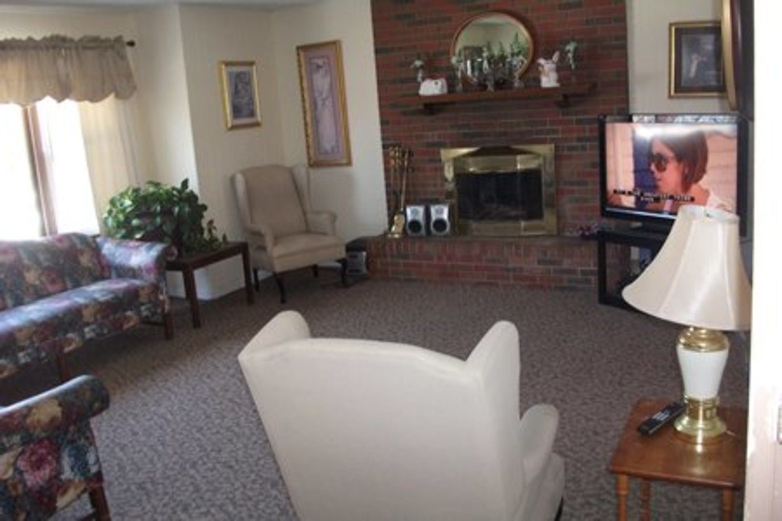 Shared living and common area at Hillcrest
